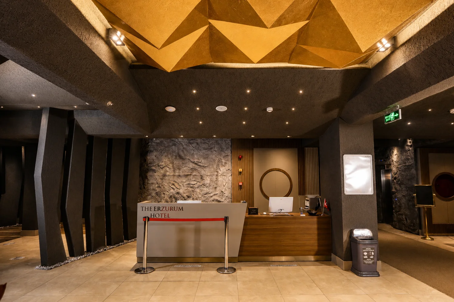 The Erzurum Hotel Lobi